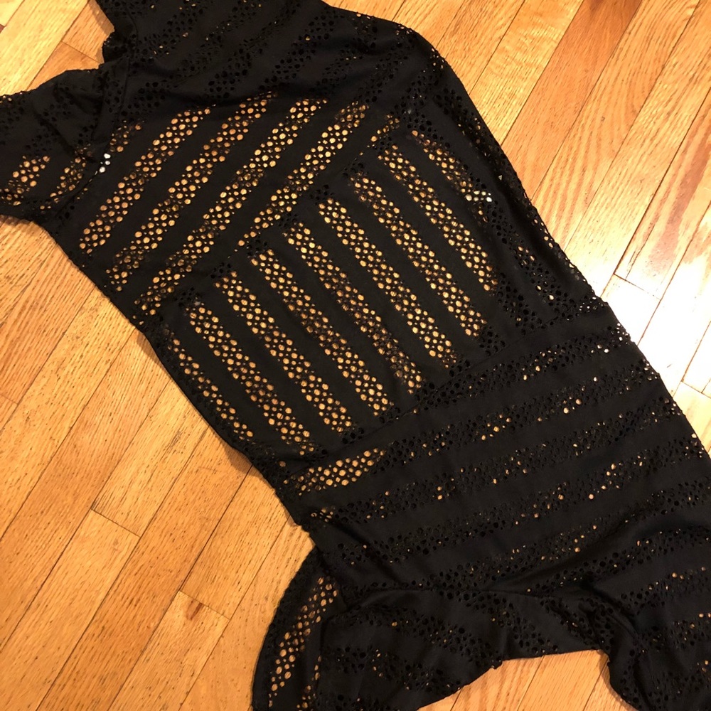 Black Shrug